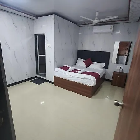 Sr Residency Guest house *