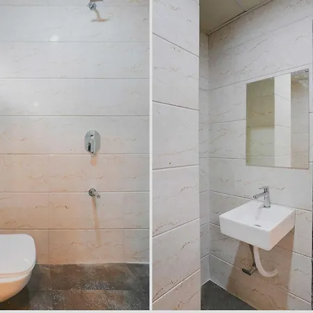 O King Residency Near Bharat Talkies Hotel