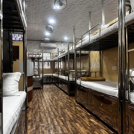 Sunrise Hostel Mumbai