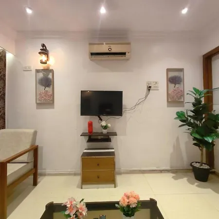 Cozy 1bhk Andheri Apartment