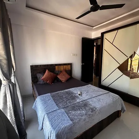 Skyline Oshiwara 2bhk-andheri * Mumbai