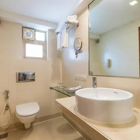 Hotel Heritage Formerly Known As Comfort Heritage 4*