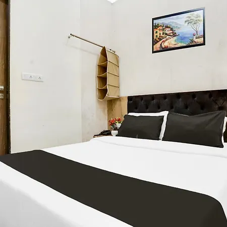 Super Collection O Parle Formerly Freedom Star Hotel 3*