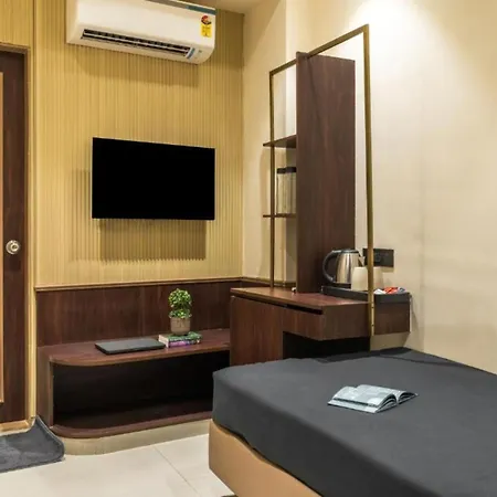 Hostel The Mumbai, International Airport