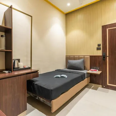 The Mumbai, International Airport Hostel *