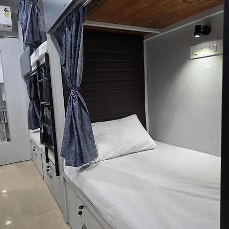Aqua Marol Hostel Mumbai