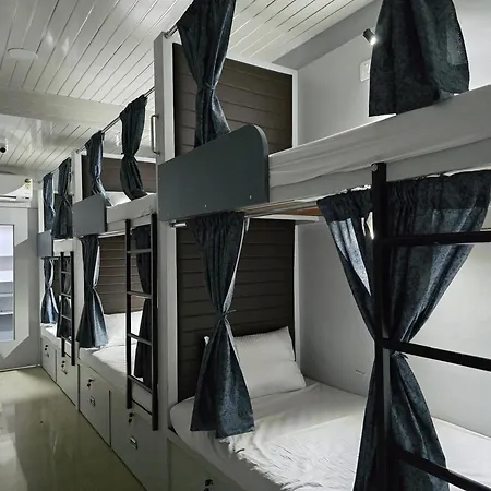 Aqua Marol Hostel *