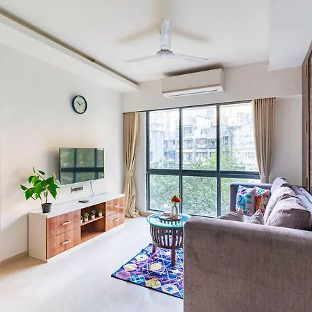 Cozy, Upscale 1 Bhk Near Bkc Apartment *