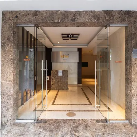 Apartment Cozy, Upscale 1 Bhk Near Bkc