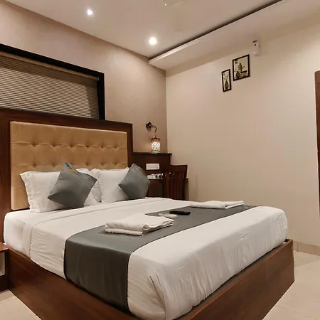 Amber Palace Hotel Mumbai