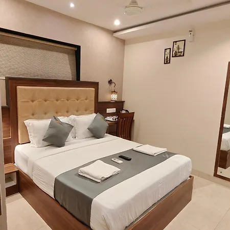 Amber Palace Hotel 3*