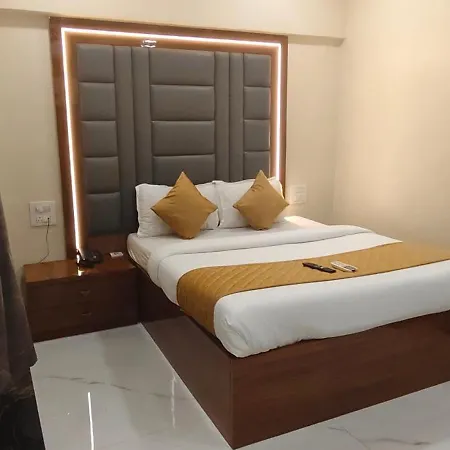 Gajju * Mumbai