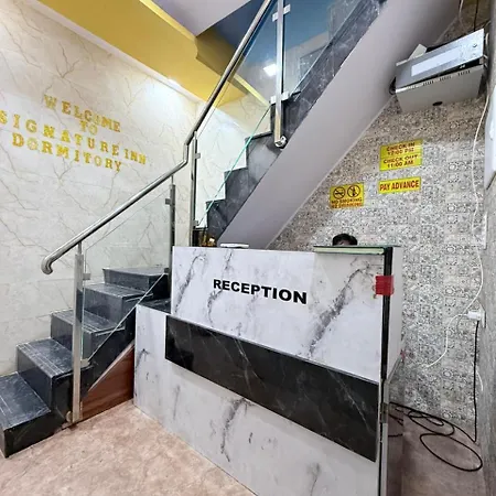 Signature Hostel *