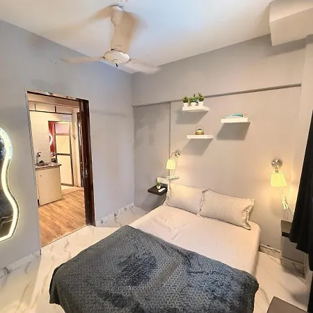Elite 3 - Premium 2bhk - Lokhandwala Andheri Apartment Mumbai
