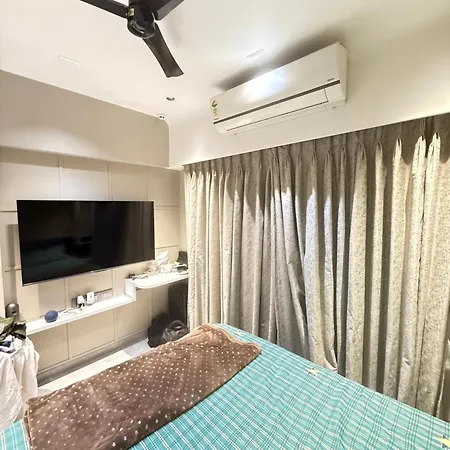 Private Ensuite In Modern *