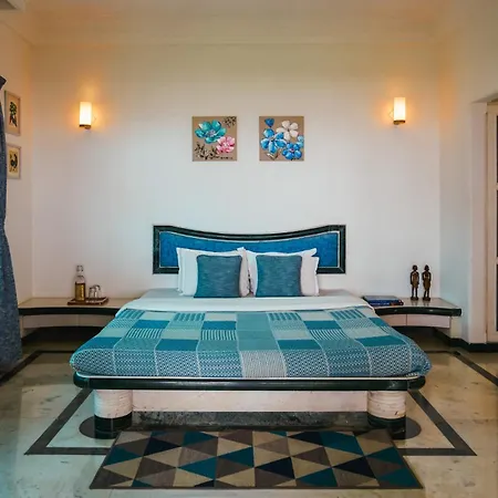Stayvista's Bharat - Beachfront Serenity With A Spacious Lawn