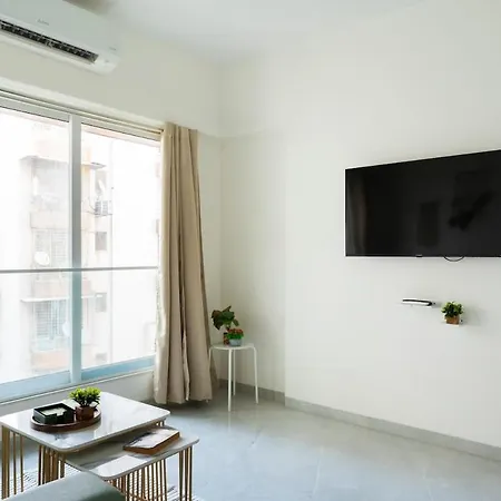 Trendy 2bhk Near Bkc Mumbai