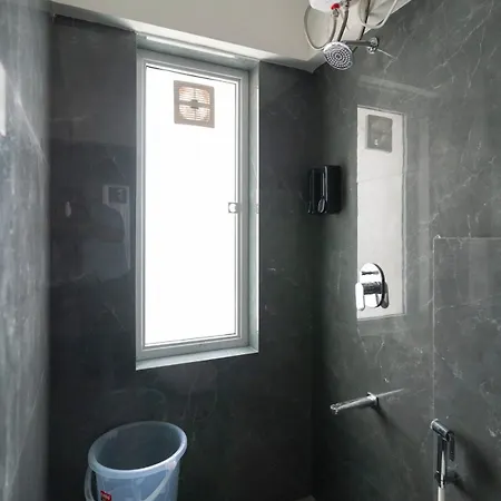 Apartment Trendy 2bhk Near Bkc *