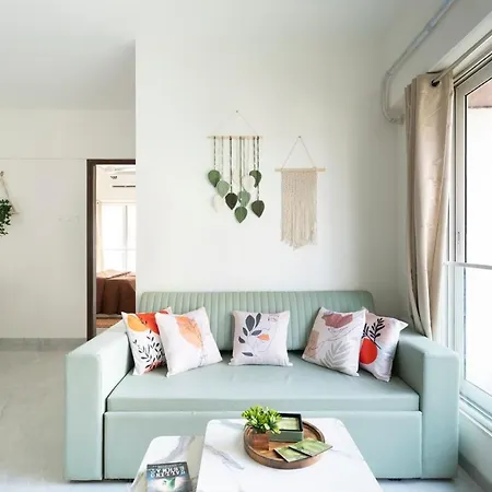 Apartment Trendy 2bhk Near Bkc Mumbai