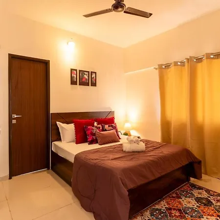 Skyline View 2bhk Near Oberoi Mall & Nesco * Mumbai