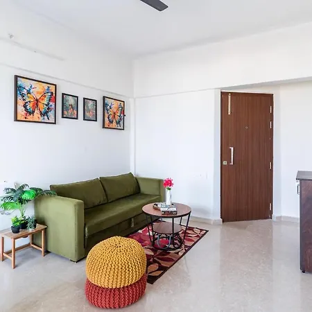 Apartment Skyline View 2bhk Near Oberoi Mall & Nesco Mumbai