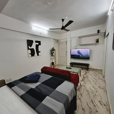 Apartment Enzo At Pali Hill Mumbai