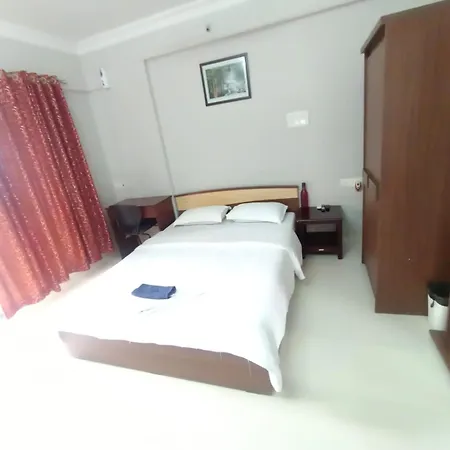 Homestay Treat Homes Service In Bkc Siddhant 401 *