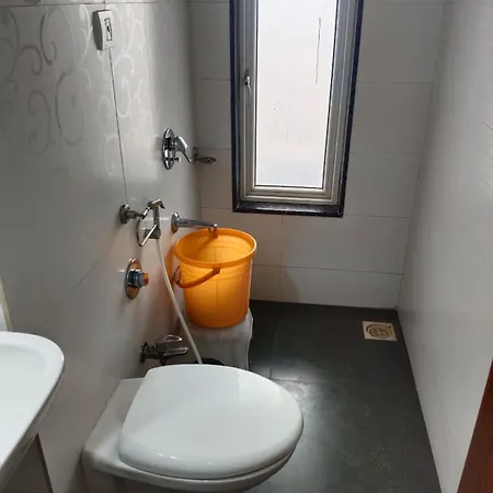 Homestay Treat Homes Service In Bkc Siddhant 401