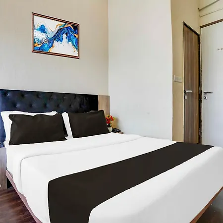 Townhouse Parle Hotel Mumbai