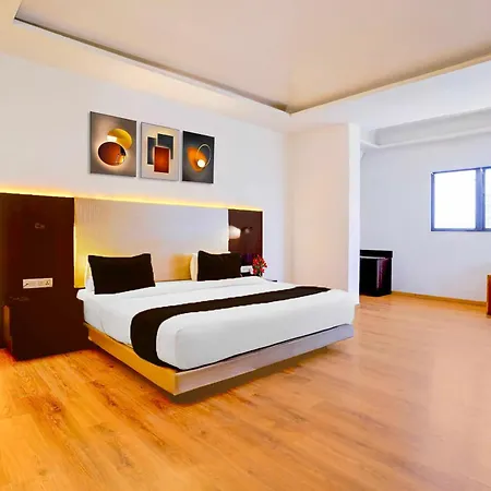 Collection O Exhibition Centre Goregaon 3*