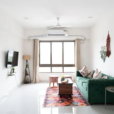 Boho, Breezy, Sun-kissed 2bhk Nr Bkc & Airport Apartment Mumbai