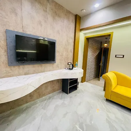 Glitz T2 Grand-next To Intl Airport 3* Mumbai