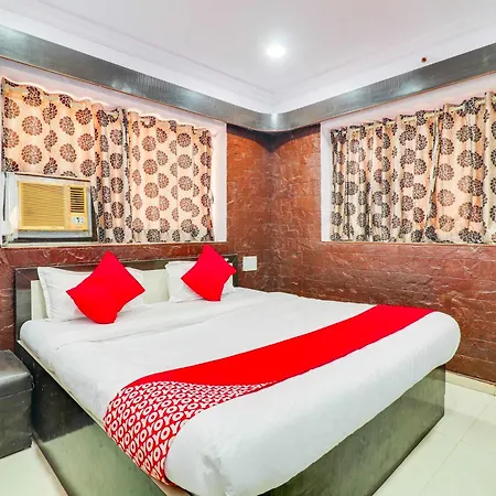 Hotel Collection O Sher E Punjab Andheri