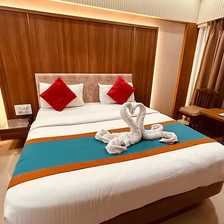 Sahar International Hotel