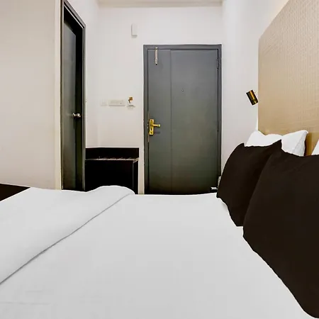 Hotel Townhouse Exhibition Centre Goregaon Mumbai