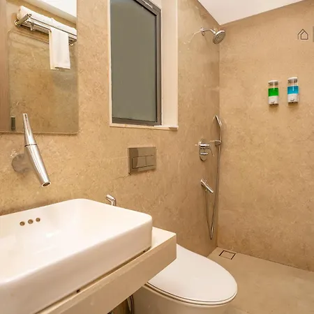 Z Bliss Suites, Bkc