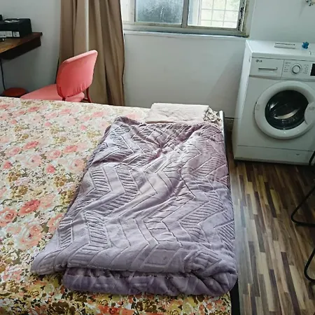 Guest house Hiranadani Powai