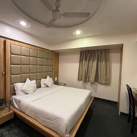 Hotel Sahar Garden Near International Airport Mumbai