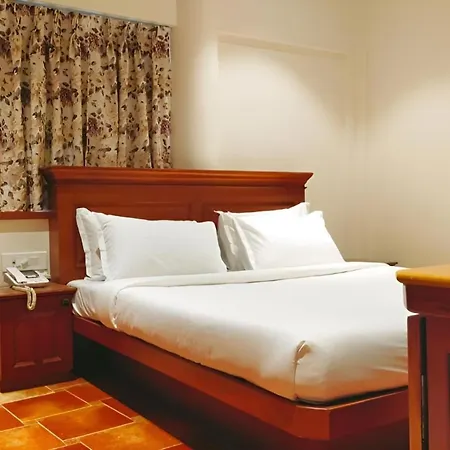 Homestay Corporate - Corporate In Vakola *
