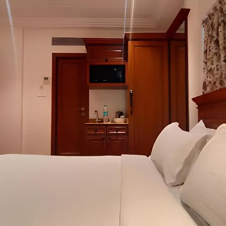 Corporate - Corporate In Vakola Homestay *