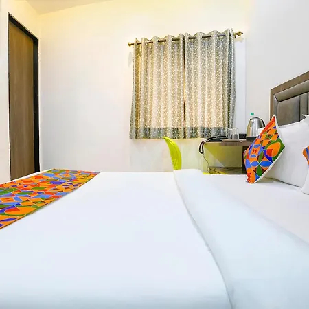Fabhotel Shahi Palace