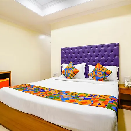 Hotel Fabhotel Cruz Royale - Nr- Bandra West