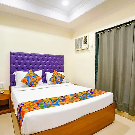 Hotel Fabhotel Cruz Royale - Nr- Bandra West 3*