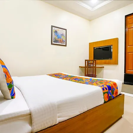Fabhotel Cruz Royale - Nr- Bandra West Hotel Mumbai