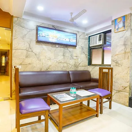 Fabhotel Cruz Royale - Nr- Bandra West 3* Mumbai