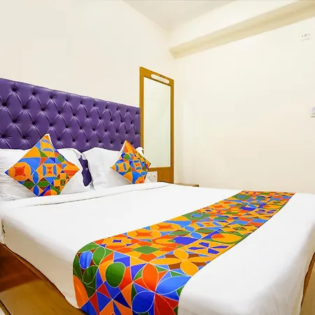 Hotel Fabhotel Cruz Royale - Nr- Bandra West 3*