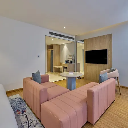 Hotel Iconiqa - The Lifestyle Of Mumbai