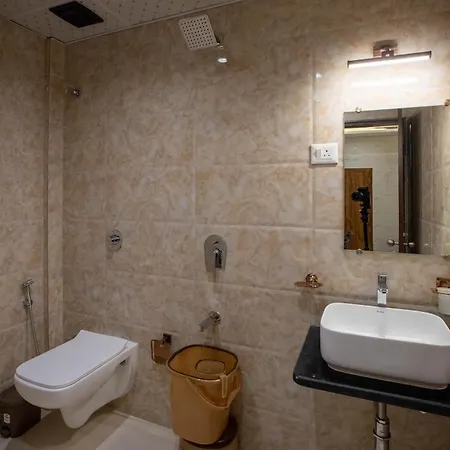 Hotel Heraa International 3*