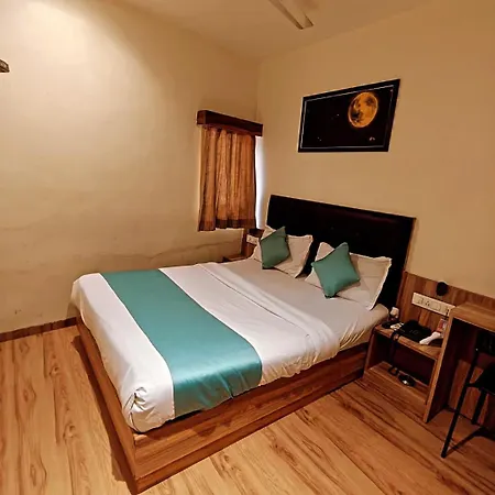 Deluxe Residency Nr- International Airport Hotel Mumbai