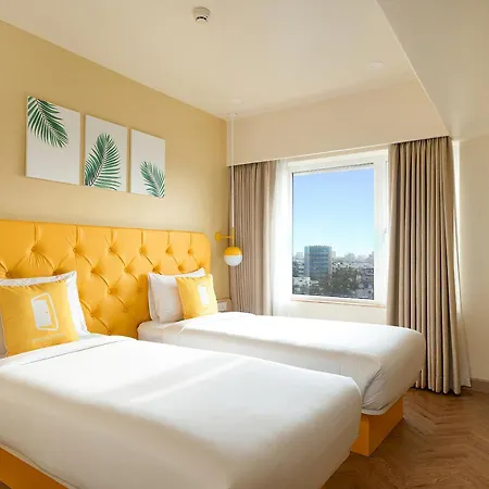 Bloom Hub L Weh Andheri Hotel 4*